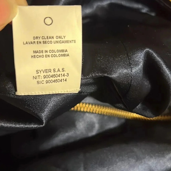 Silvia Tcherassi Woman Madison Cropped Velvet Top Navy Large - Picture 15 of 15